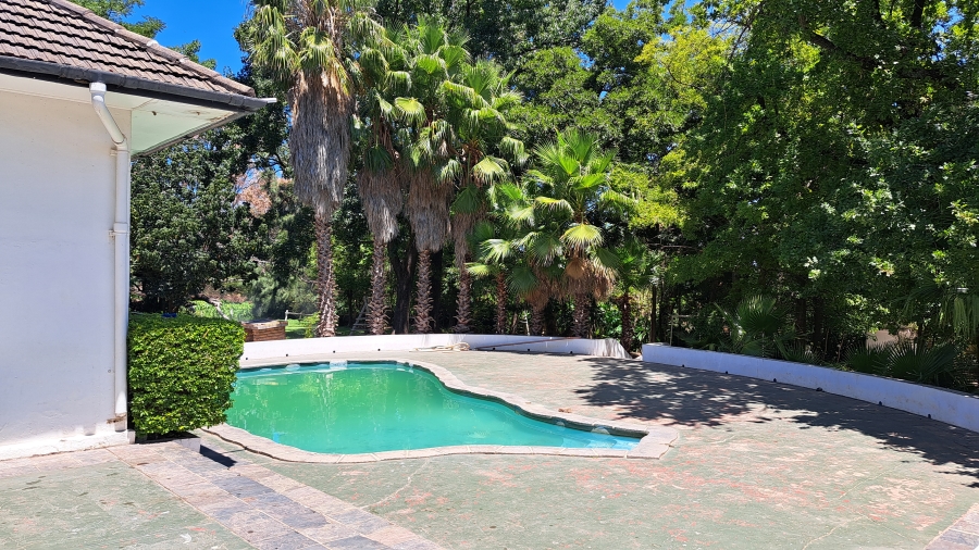 6 Bedroom Property for Sale in Paarl Rural Western Cape